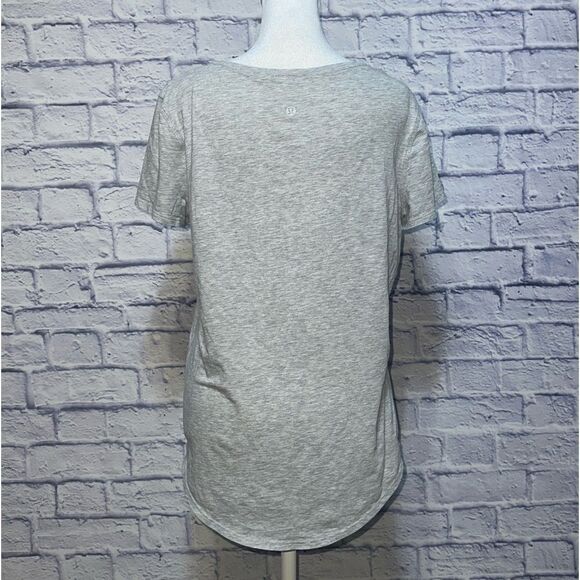 Lululemon Love Crew Short Sleeve T-Shirt
Lightweight gray - Picture 4 of 11